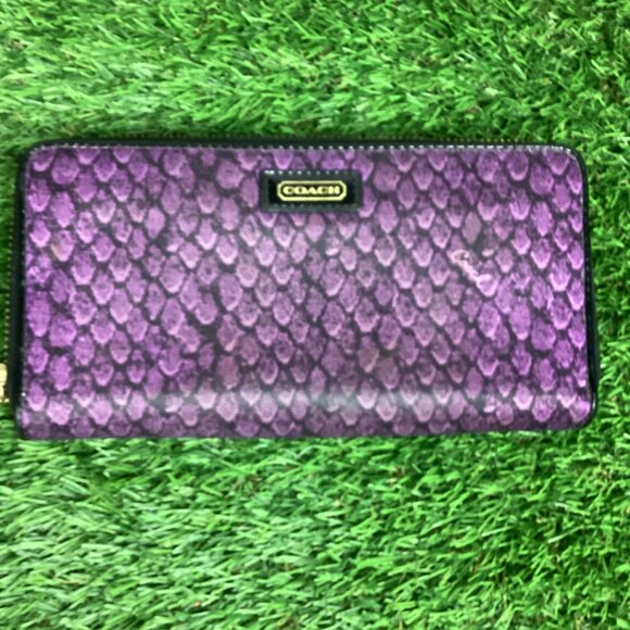 Coach Purple Snakeskin Long Zip Around Wallet - Picture 1 of 12